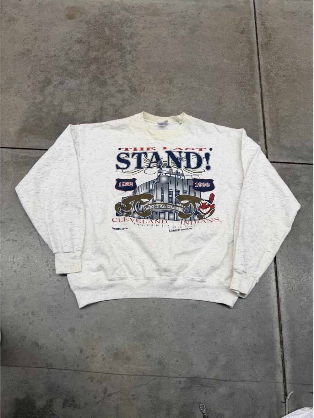 vintage the last stand cleveland indians grey made in usa crewneck size xl